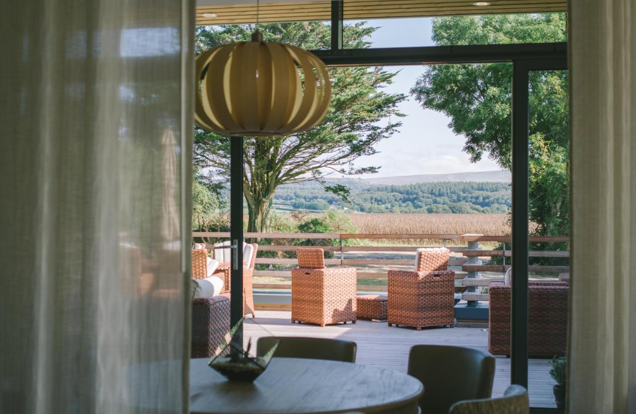 Boringdon Hall Hotel And Spa Plymouth Exterior photo Interior of the house