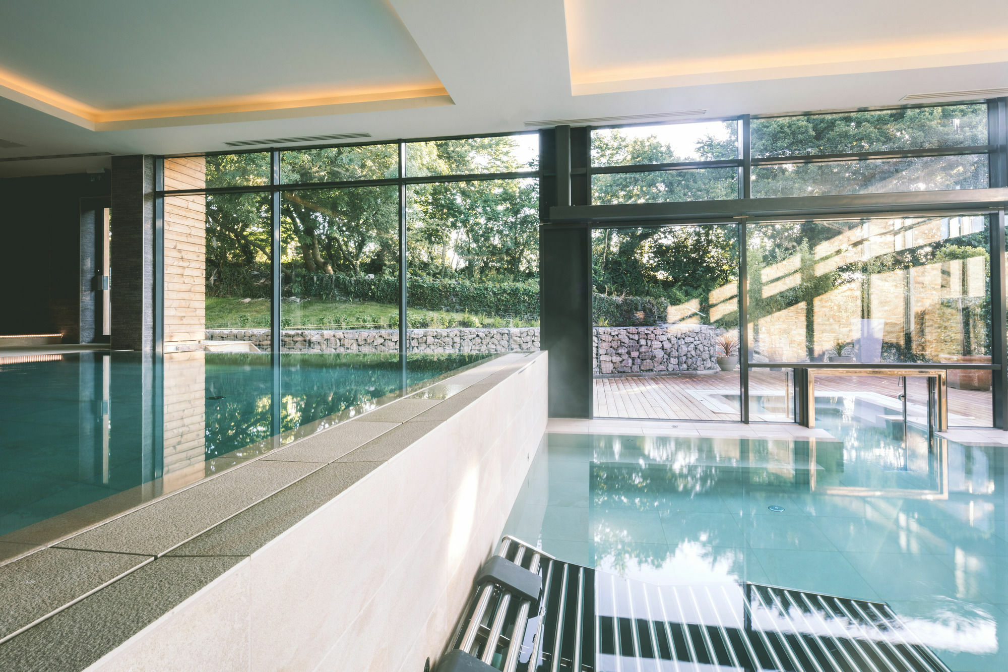 Boringdon Hall Hotel And Spa Plymouth Exterior photo The swimming pool at the hotel